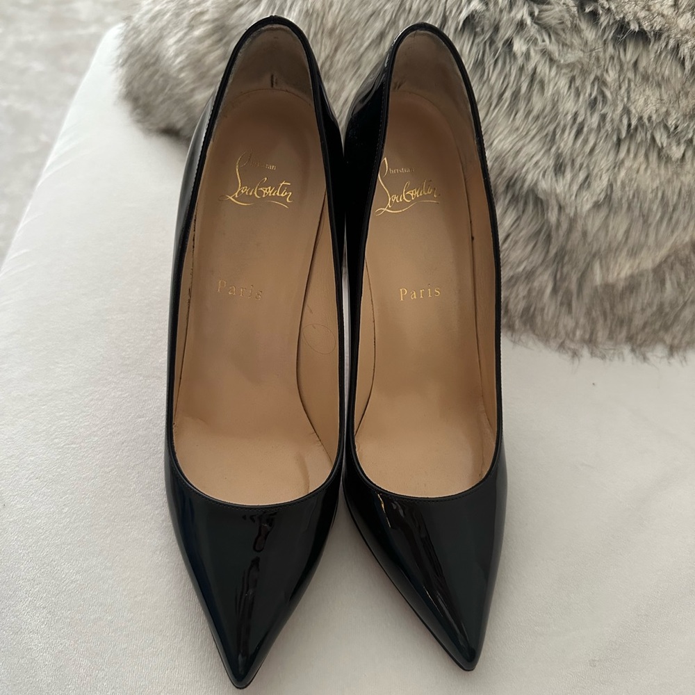 Christian Louboutin Pigalle 100 Patent Leather Pumps